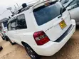 Toyota Kluger 2004 - 5