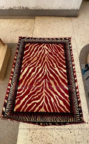 1.5m x 2.2m Modern Center Carpet Rug