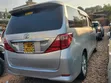 Toyota Alphard 2010 Silver - 2