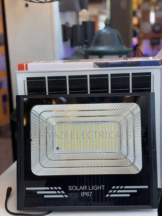 200W Solar Floodlight with Panel - 1
