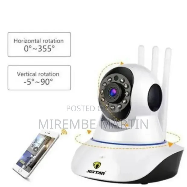 High-Definition Wireless Smart Security Camera with Triple Antenna - 1