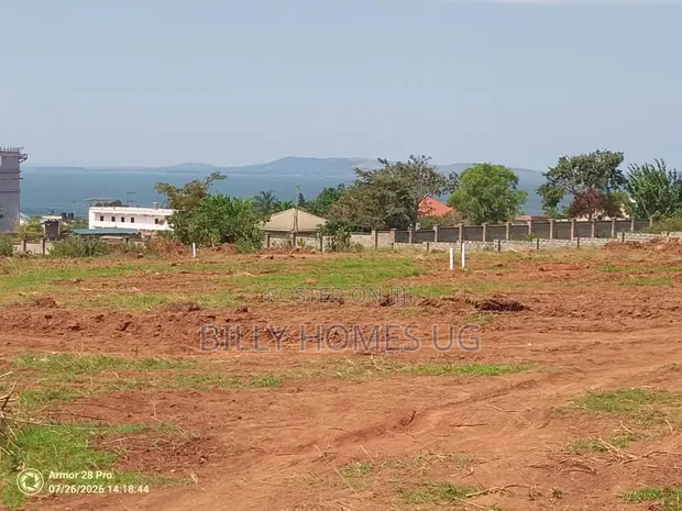 Lakeview Plots for Sale in Kawuku-Bwerenga - 1
