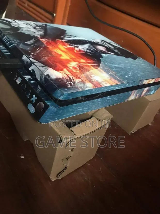 PS4 Slim Console - 500GB - 1