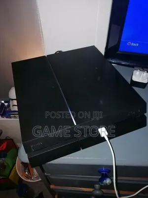 PS4 Standard Console