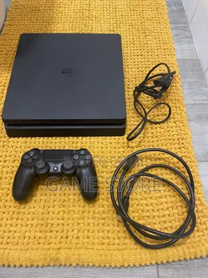 PS4 Slim Console
