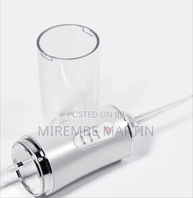 Portable Cordless Water Flosser / Oral Irrigator - 1