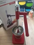 Manual Hand-Press Citrus Juicer - 2