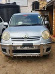 Toyota Sienta 2007 Silver - 3