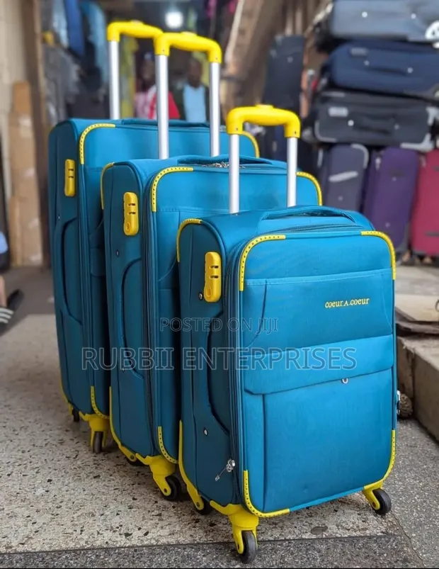Coeur a Coeur 4-in-1 Spinner Suitcase Set - 1