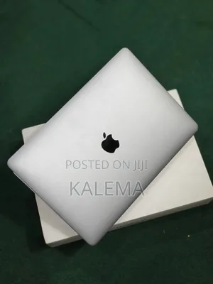 Apple MacBook Air M1 8GB RAM 256GB SSD