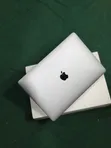 Apple MacBook Air M1 8GB RAM 256GB SSD - 4