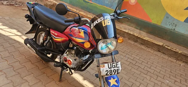 Bajaj CT 125X 2025 Red - 1