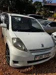 Toyota Passo 1.0 FWD 2010 White - 2
