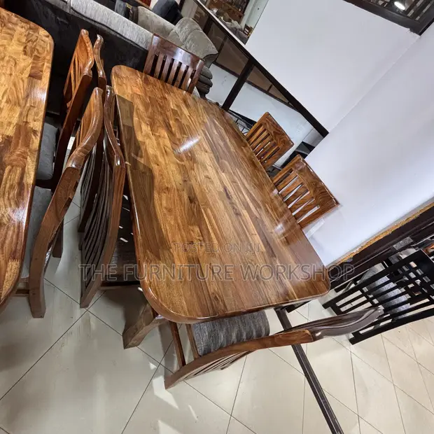 6 Seater Mugavu Dining Set - Brand New - 1