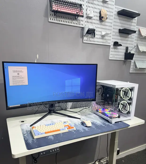 34" Curved Monitor Setup with Desktop - 1