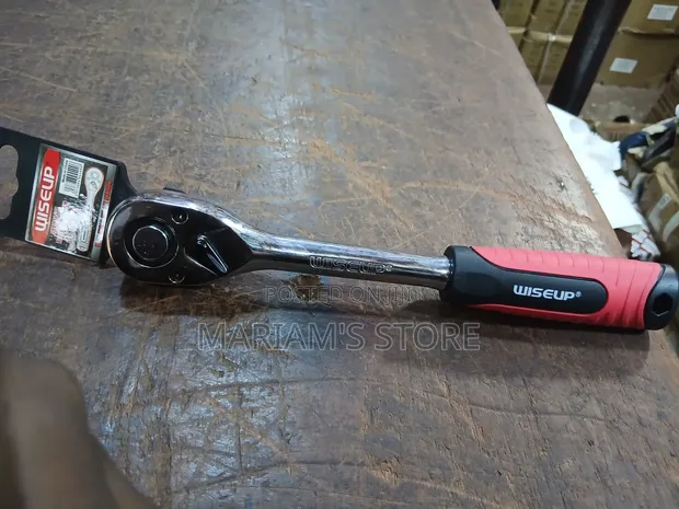 Wiseup Reversible Ratchet Wrench - 1