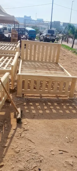 4x6 Heavy Wooden Bed Frame