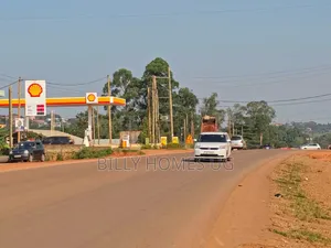 Prime Commercial Plot for Sale, Kira-Kasangati Road