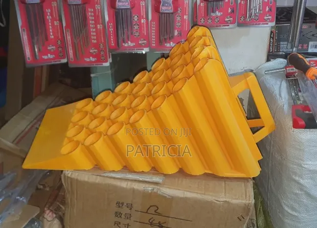 Plastic Car Wheel Chocks/Stoppers - 1