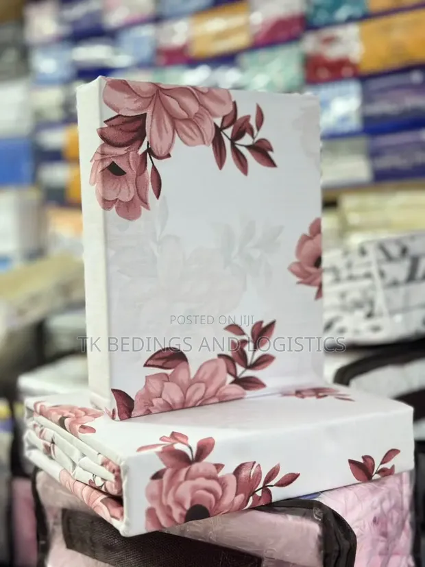 Flowered 5x6 Bedsheet Set - 1