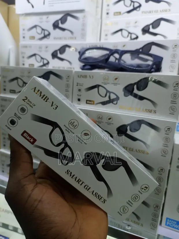Smart Glasses with Interchangeable Lenses - 1