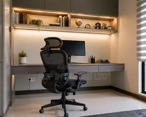 Custom Built-in Desk & Shelving Installation