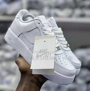Nike Air Force 1 Sneakers