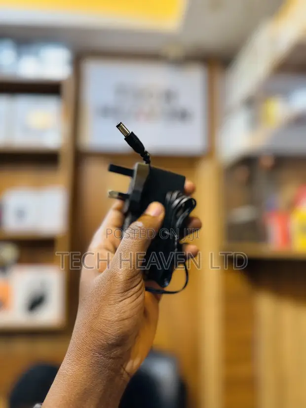 12V 1.5A Router Adapter - 1