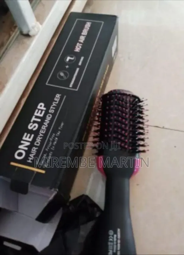 One-Step Hot Air Brush - 1