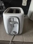 Oster 2-Slice Bread Toaster - 1