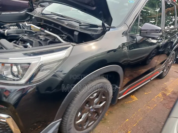 Subaru Forester 2019 Black - 1