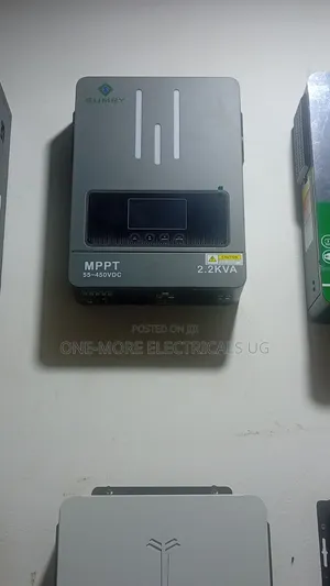 Smart Hybrid Inverter 2200VA/12V