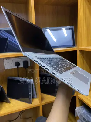 HP EliteBook 840 G5 Laptop - Intel Core i7, 8GB RAM, 256GB SSD