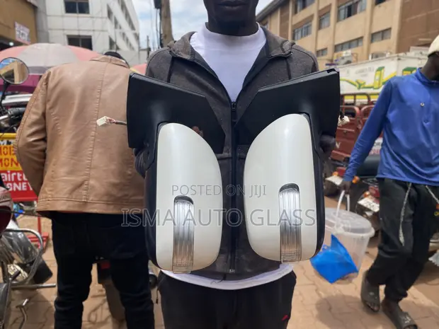 Used Toyota Car Side Mirror - 1