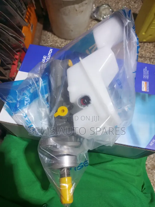 Brake Master Cylinder for Hilux Vigo & Premio-X - 1