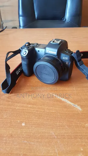 Canon EOS R Mirrorless Camera