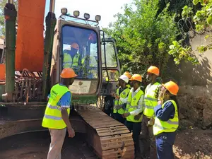 Heavy Machinery Training & Hire: Excavator, Forklift, Grader