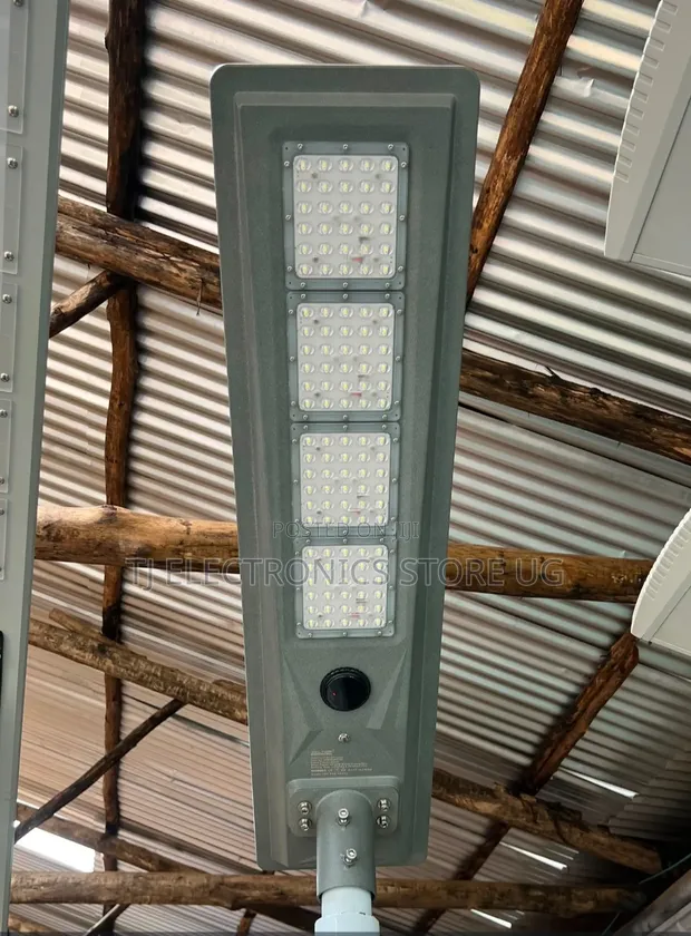 400W Solar LED Street Light - 1