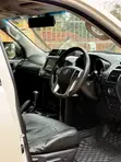 Toyota Land Cruiser Prado 2016 Off White - 2