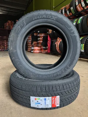 Brand New RoadX RXQuest HT01 Tyre 235/65 R18 106H
