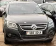 Volkswagen Tiguan S 2011 Black - 5