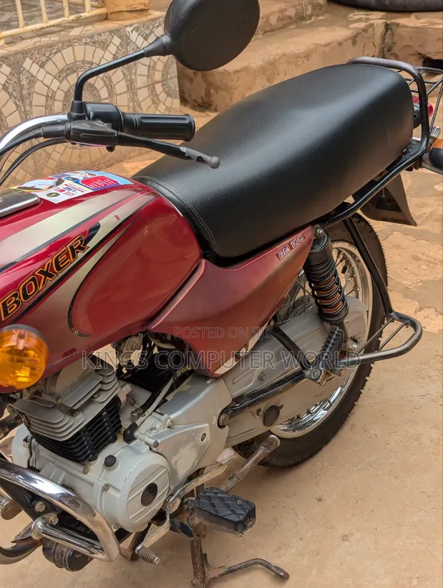 Bajaj Boxer 100 2010 Red - 1
