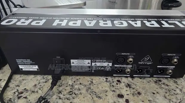 Behringer Ultragraph Pro FBQ6200HD 31-Band Stereo EQ - 1