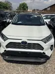 Toyota RAV4 2019 White - 4
