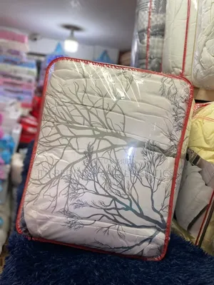 4-Piece Tree Pattern Duvet Set