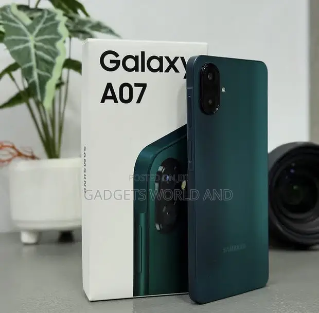 New Samsung Galaxy A07 128GB Green - 1
