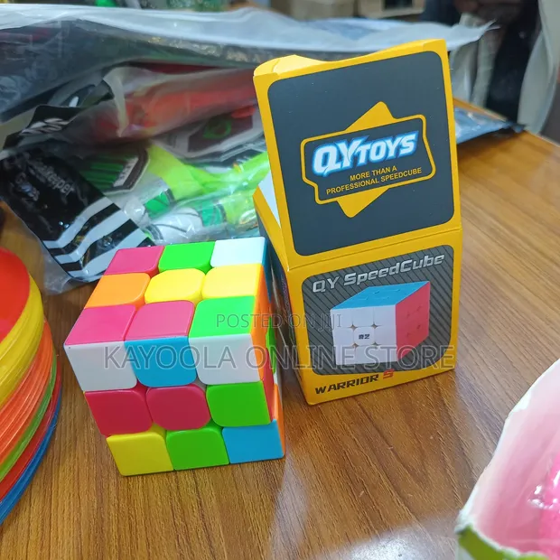 Qiyi Warrior S 3x3 Speed Cube - 1