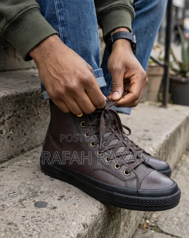 Original Converse Chuck Taylor All-Star Leather Hi Shoes - 1