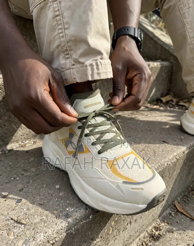 Original Under Armour Hovr Mega 2 Sneakers - 1