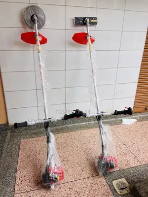 Brand New Fuel Brush/Grass Cutter - 3 Blades